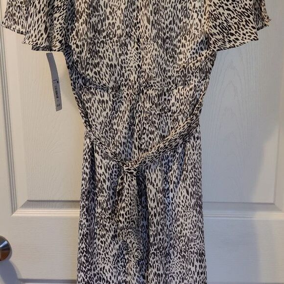 Massini Animal Dress Size Medium Leopard Pattern New With Tag - Picture 3 of 9